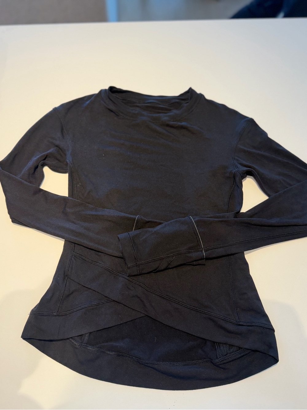 Lululemon Long Sleeve Black Women's Active Top